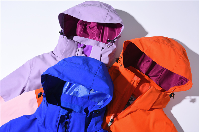Training jacket wear 