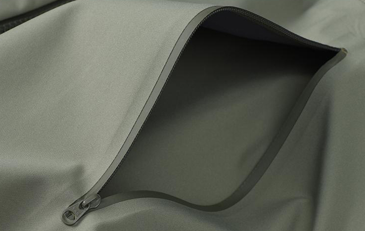 Training jacket wear 
