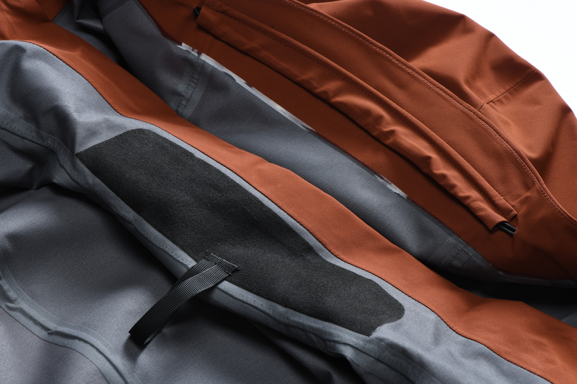 Training jacket wear 