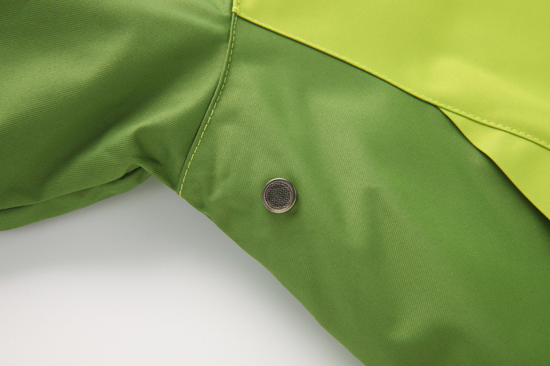 Training jacket wear 