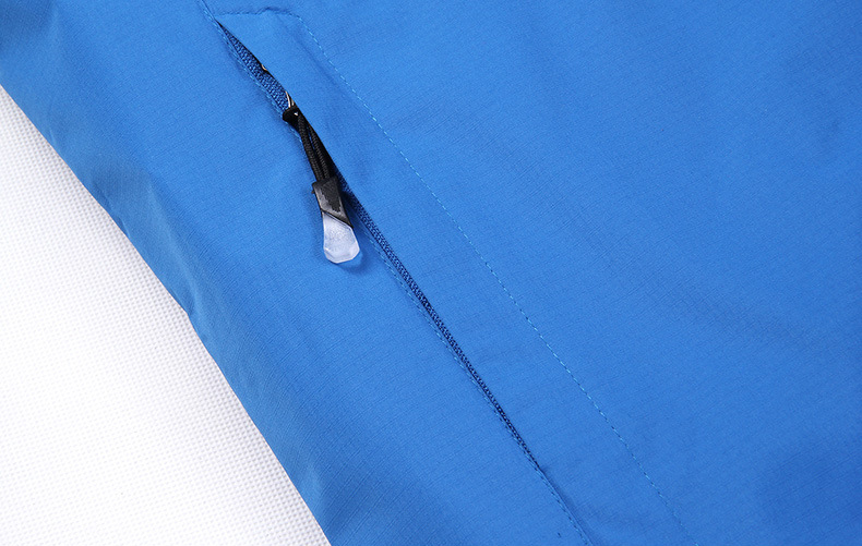 Training jacket wear 
