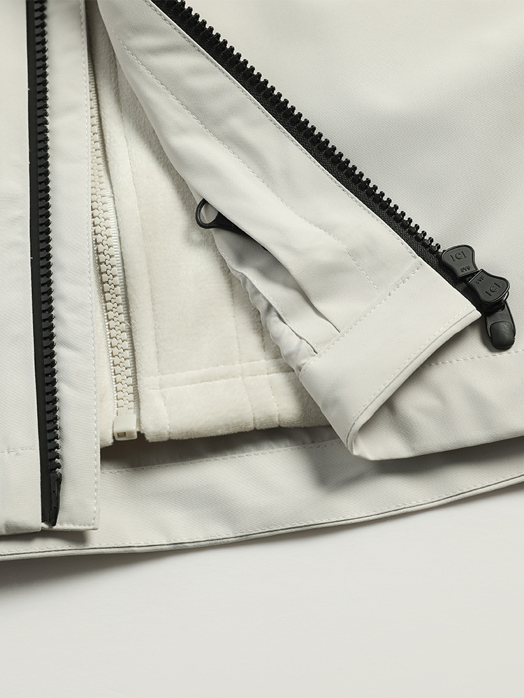 Training jacket wear 