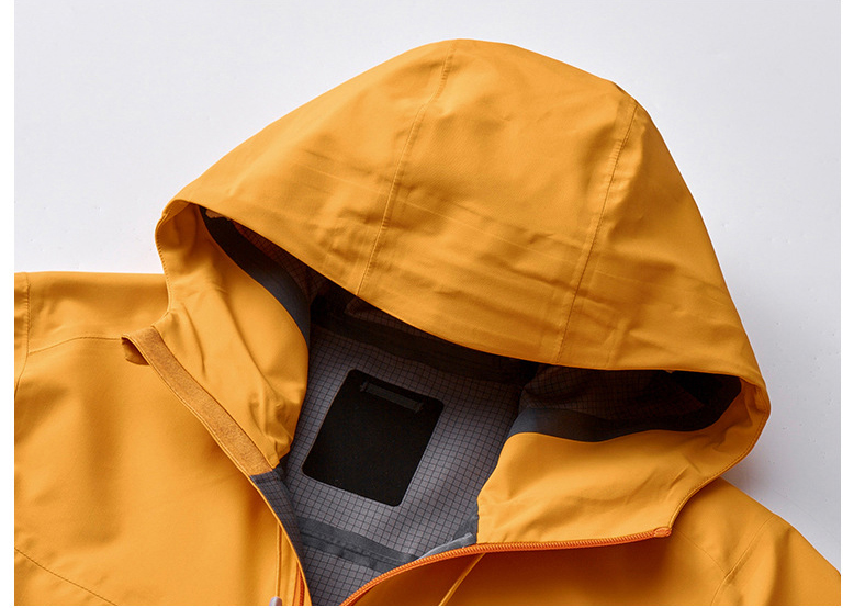 Training jacket wear 