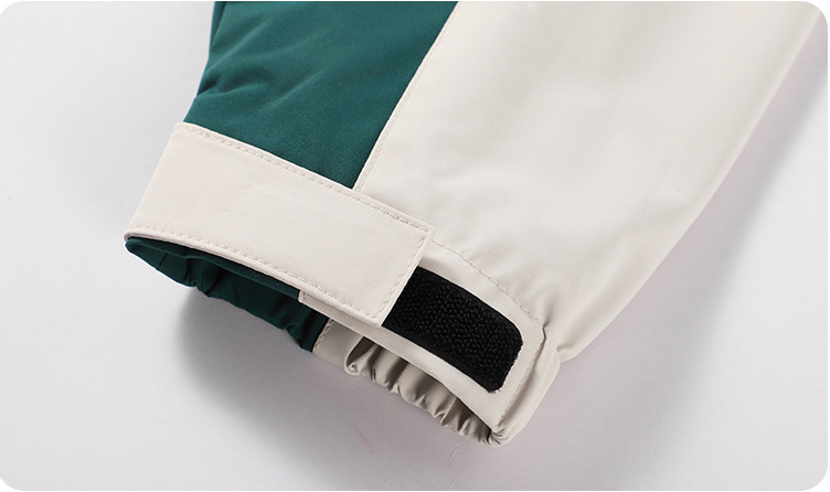 Training jacket wear 