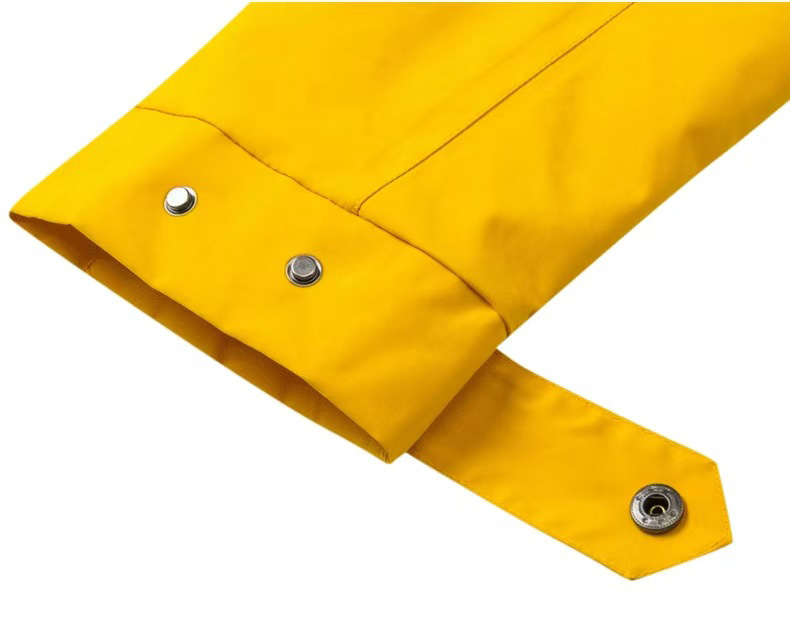 Training jacket wear 